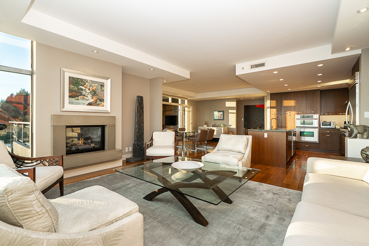 #1303 - 3355 Cypress Place